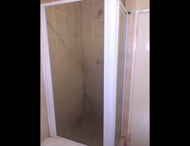 2 bed property to rent in KLIPPOORTJE